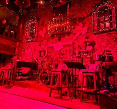 Carmen Bar-胡志明市必去景点