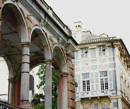 罗利宫殿体系-热那亚必去景点