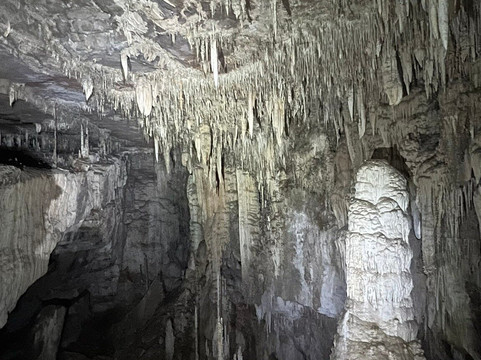 Caverna Sao Mateus-Sao Domingos必去景点