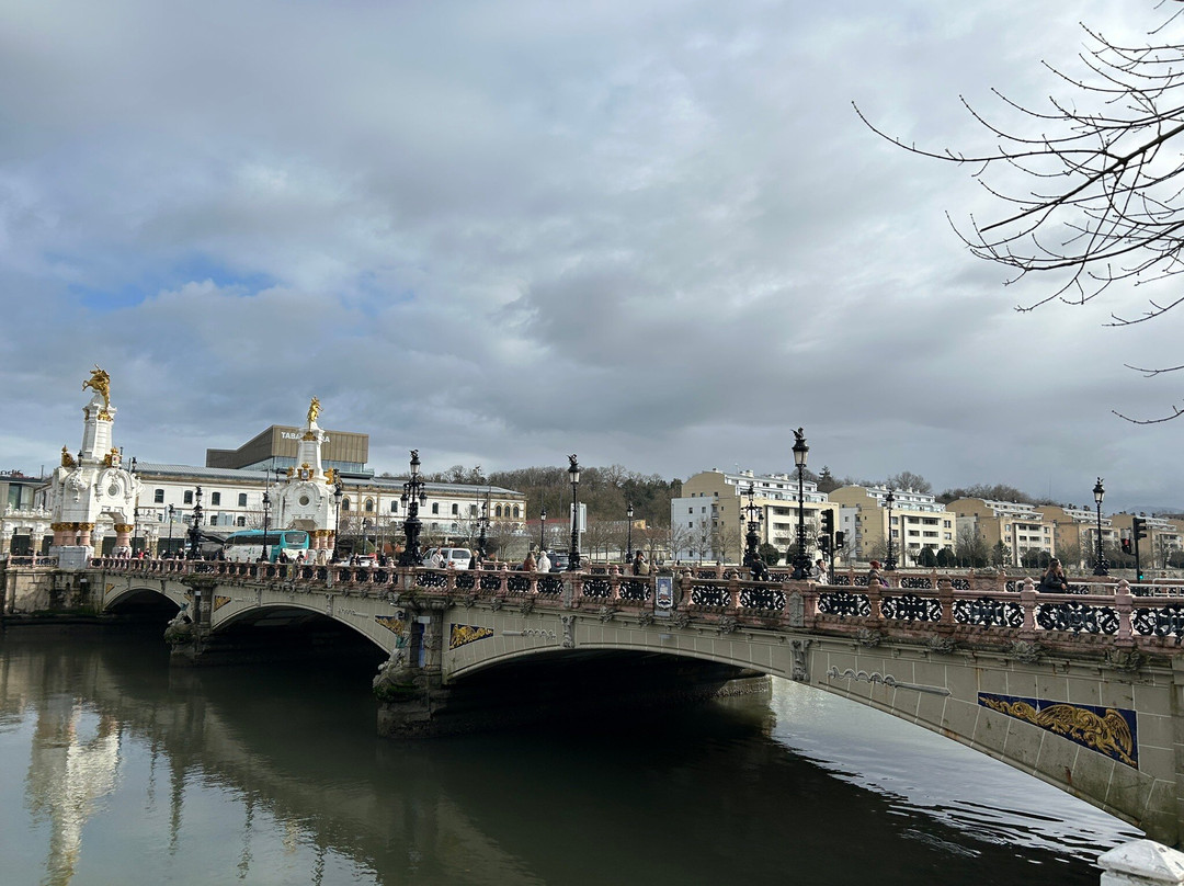 Maria Kristina Zubia-圣塞瓦斯蒂安必去景点