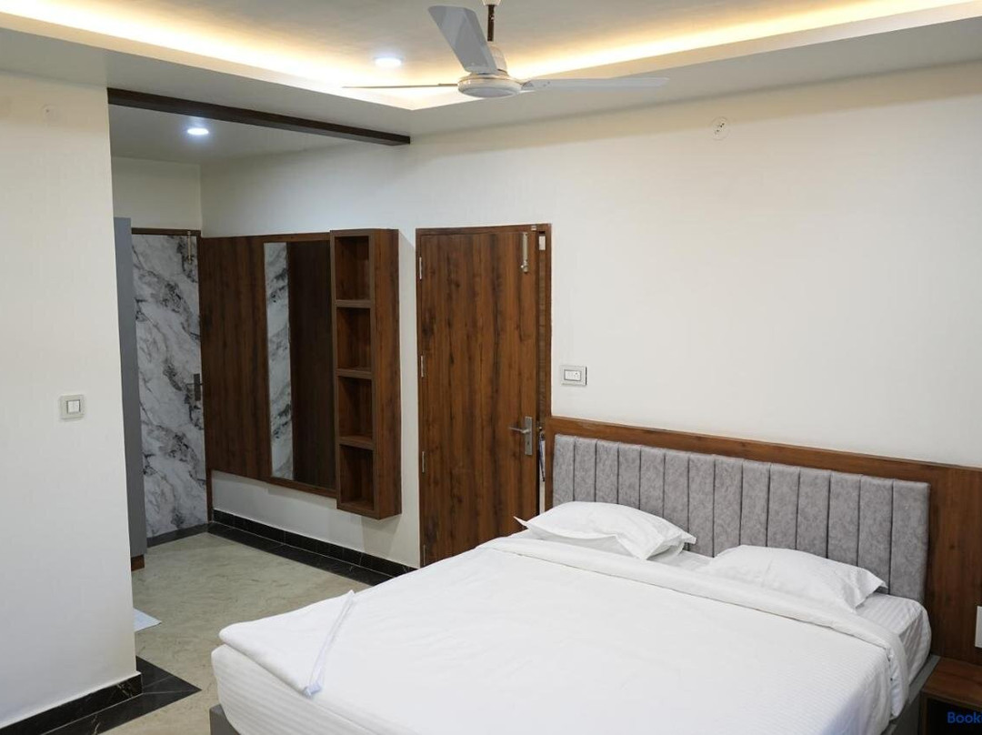 The President hotel, Tumkur