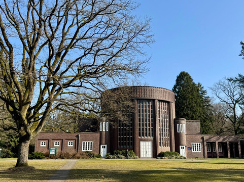Ohlsdorf Cemetery-汉堡必去景点