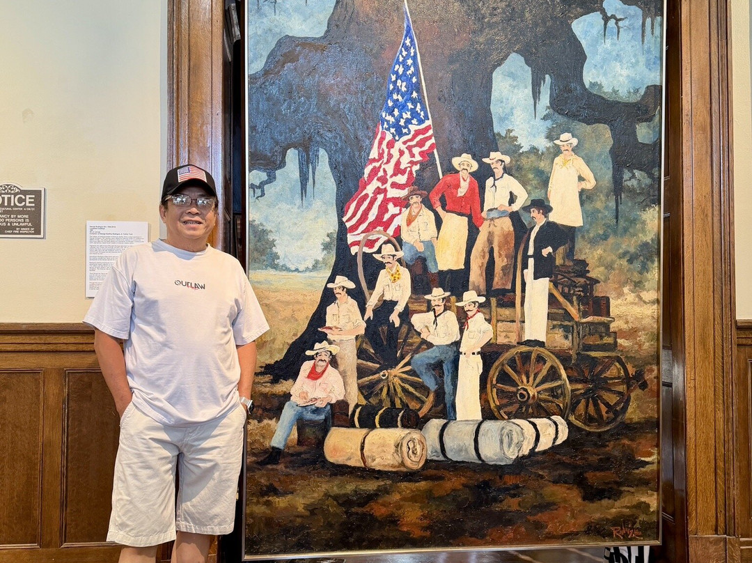 1911 Historic City Hall Arts & Cultural Center-莱克查尔斯必去景点