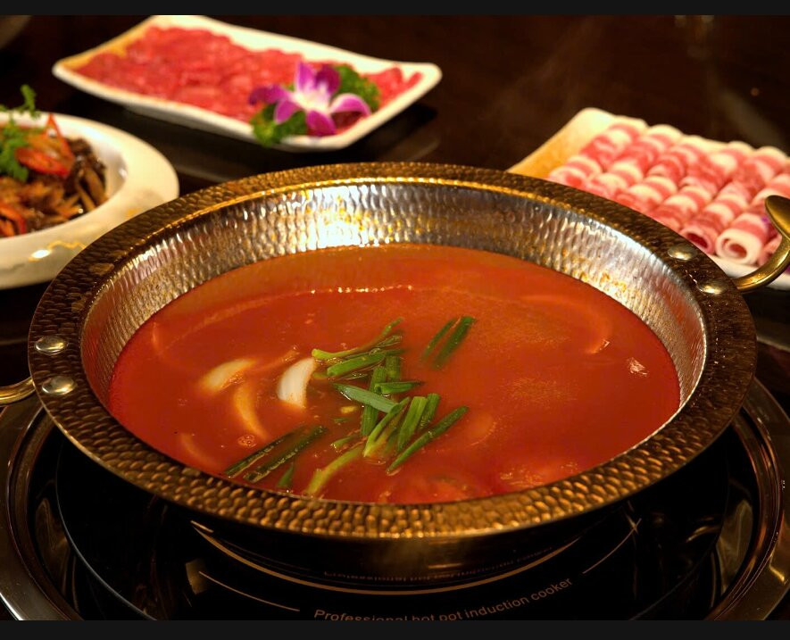 Lua Do Tan Cuong Restaurant