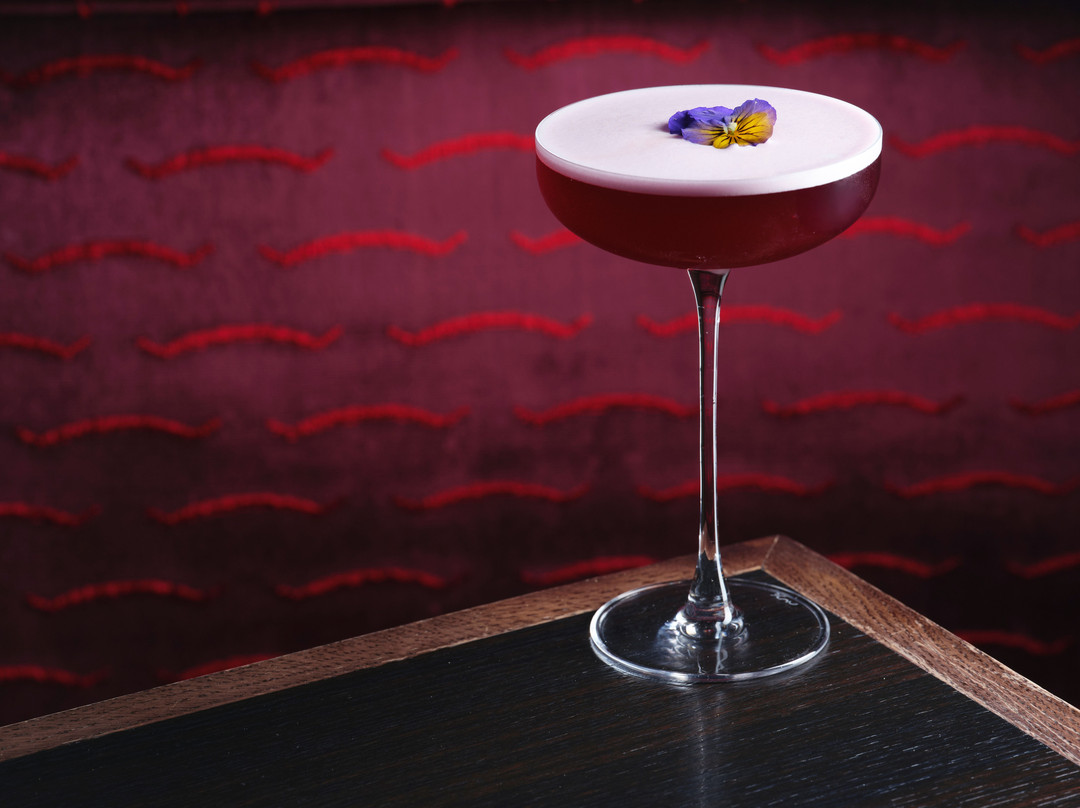 Fox Bar and Lounge