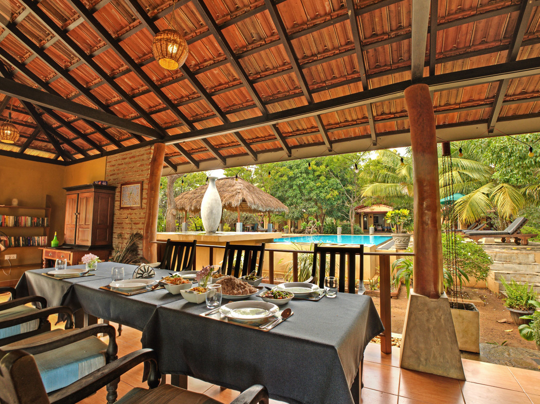 香格里-兰卡村酒店主图