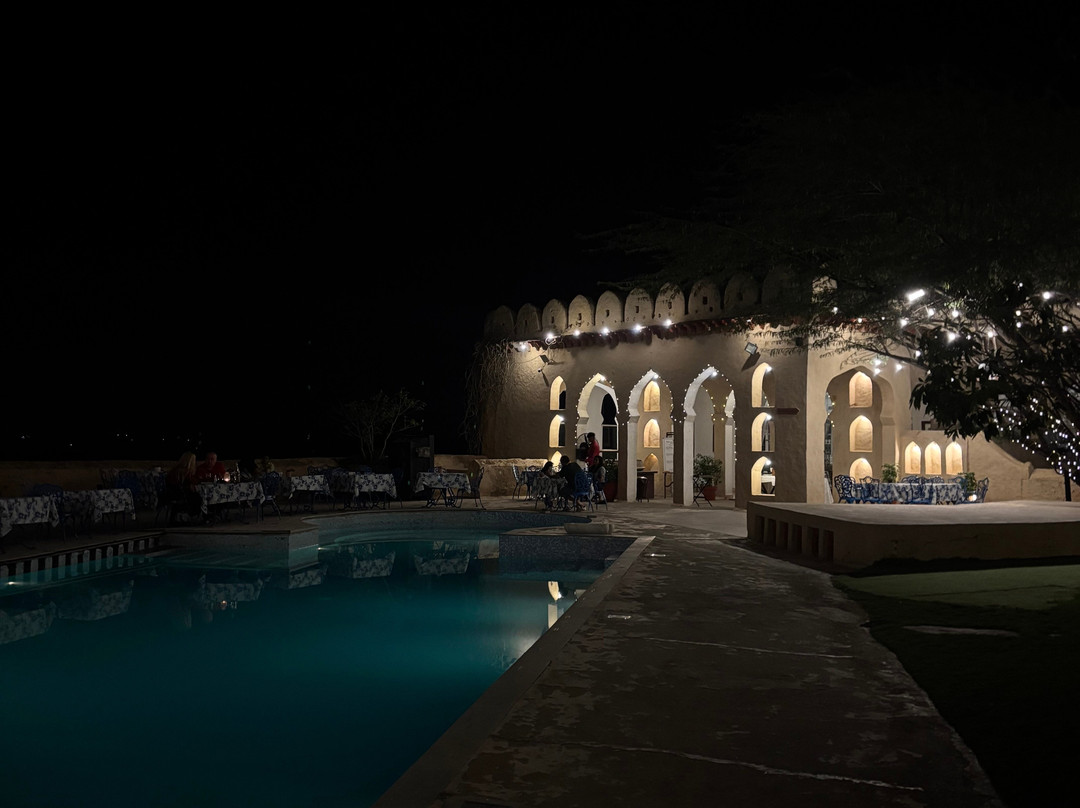 尼姆拉纳斯-克斯罗利希尔堡主图