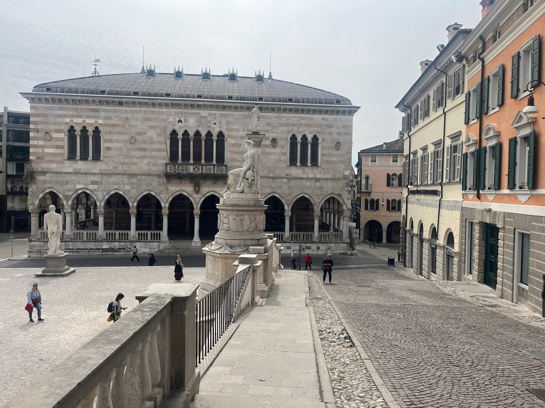 Piazza Della Libertà-乌迪内必去景点