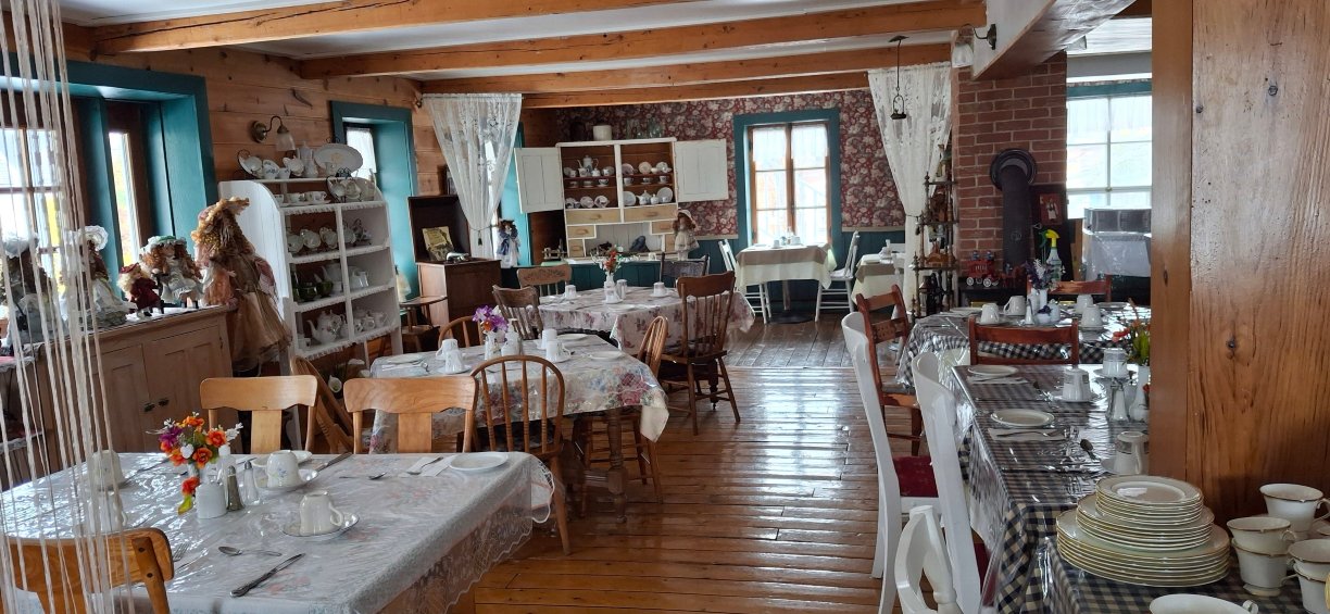 Auberge Des Iles Du Bic-旅行者