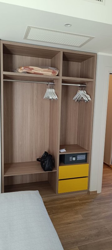 好莱坞酒店-客卧