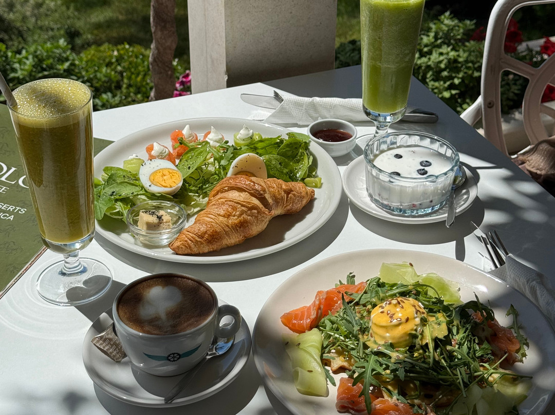 Dolce Cafe