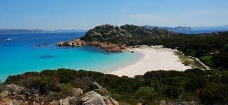 Spiaggia Rosa-Budelli必去景点