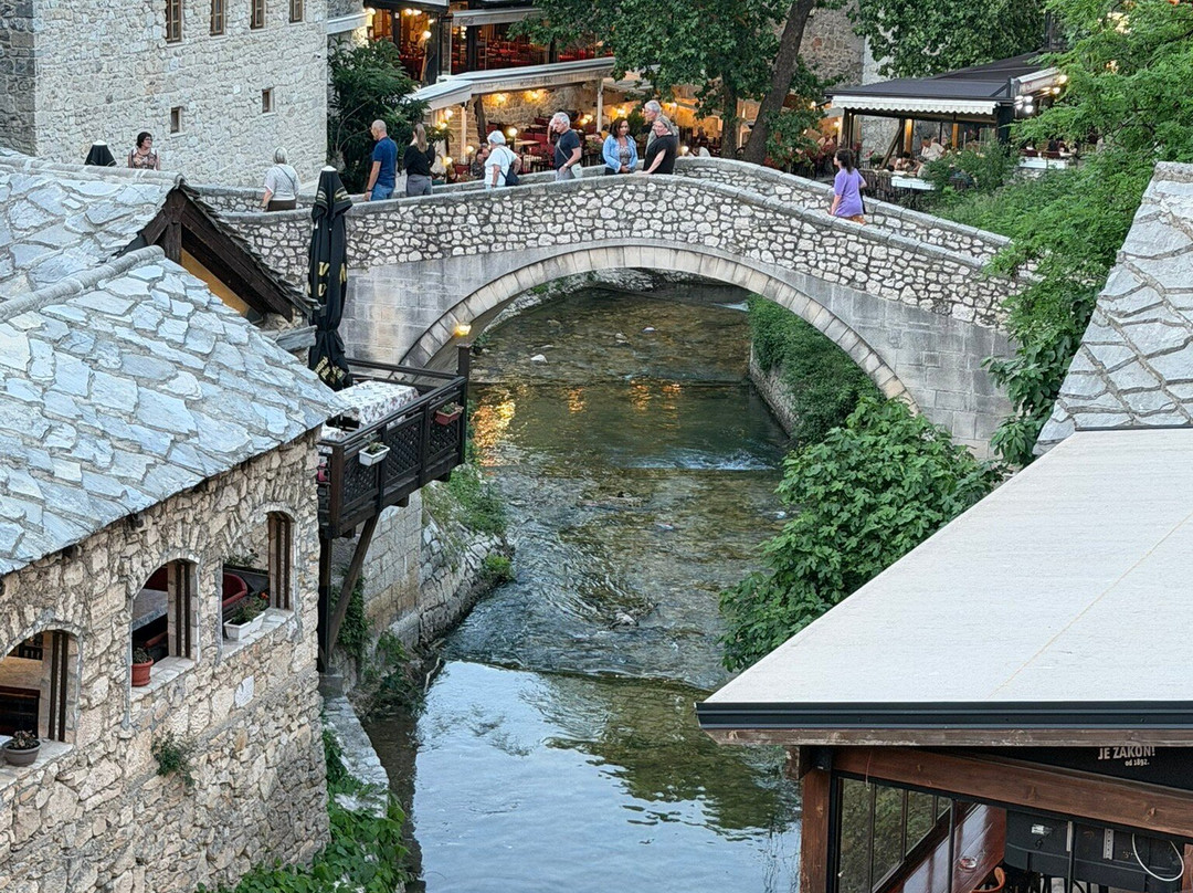 Crooked Bridge (Kriva Cuprija)-莫斯塔尔必去景点