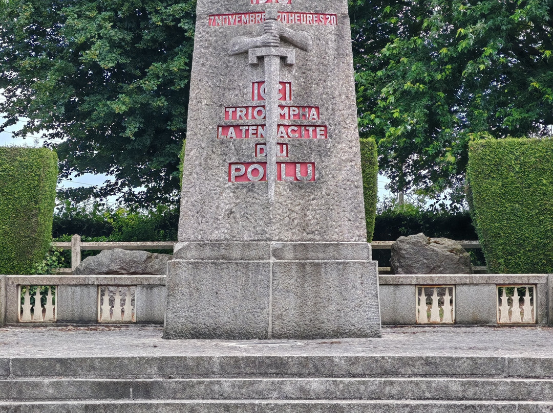 Maginot Line Tours - Tucker Tours-Sedan必去景点