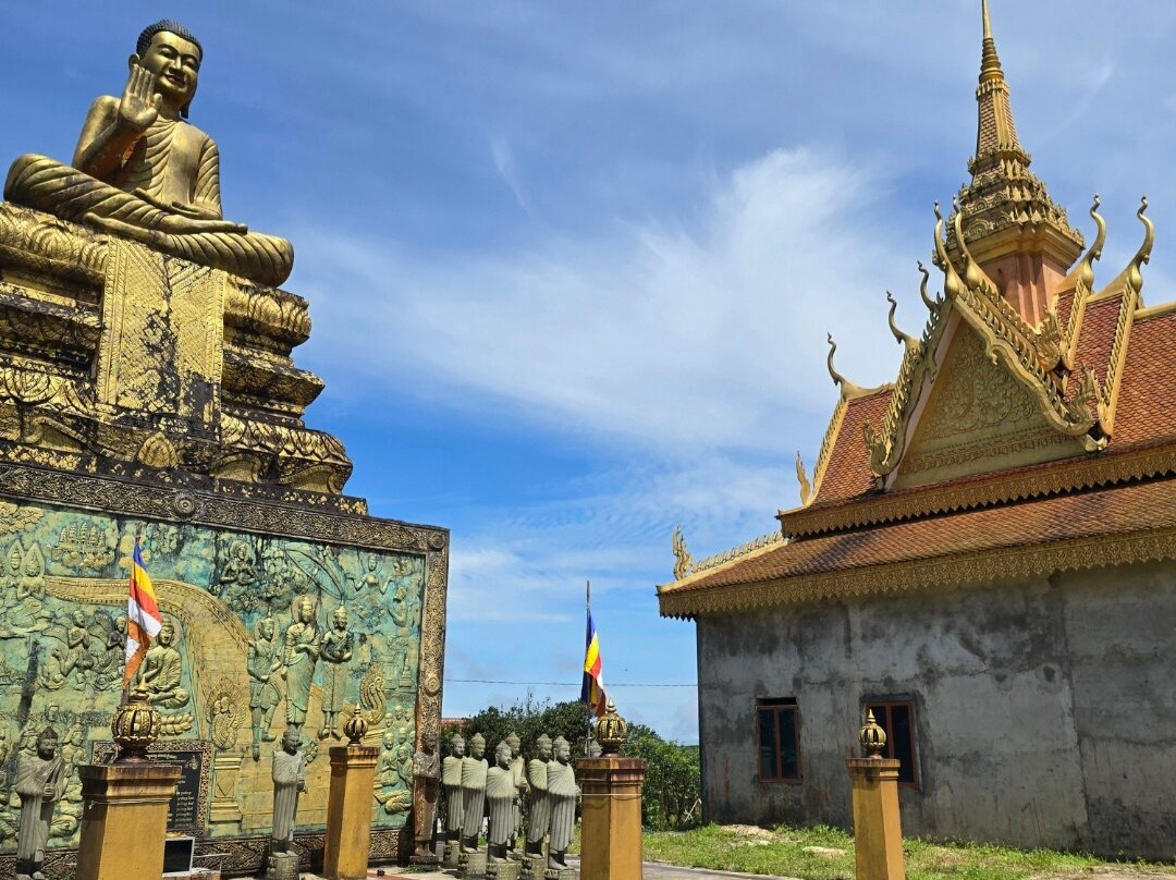 Wat Sampov Pram-贡布必去景点