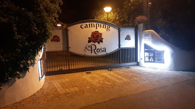 Camping Rosa-旅行者