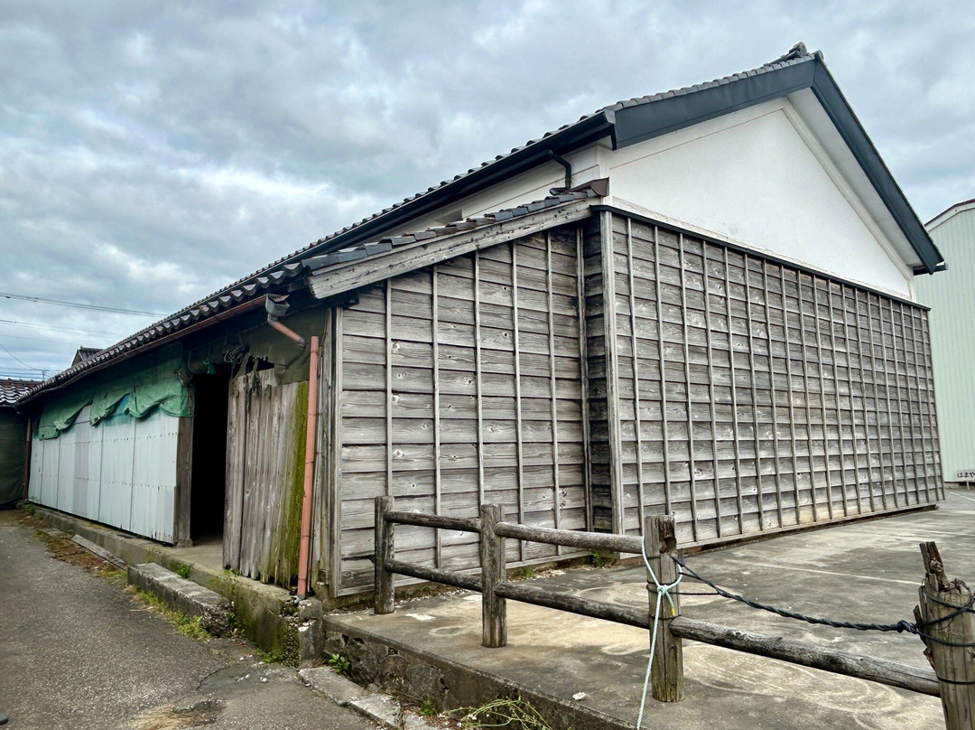 Komesodo Hassho no Chi-鱼津市必去景点