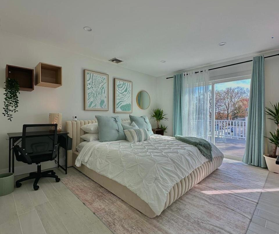 Arlington Beach House - by Yale