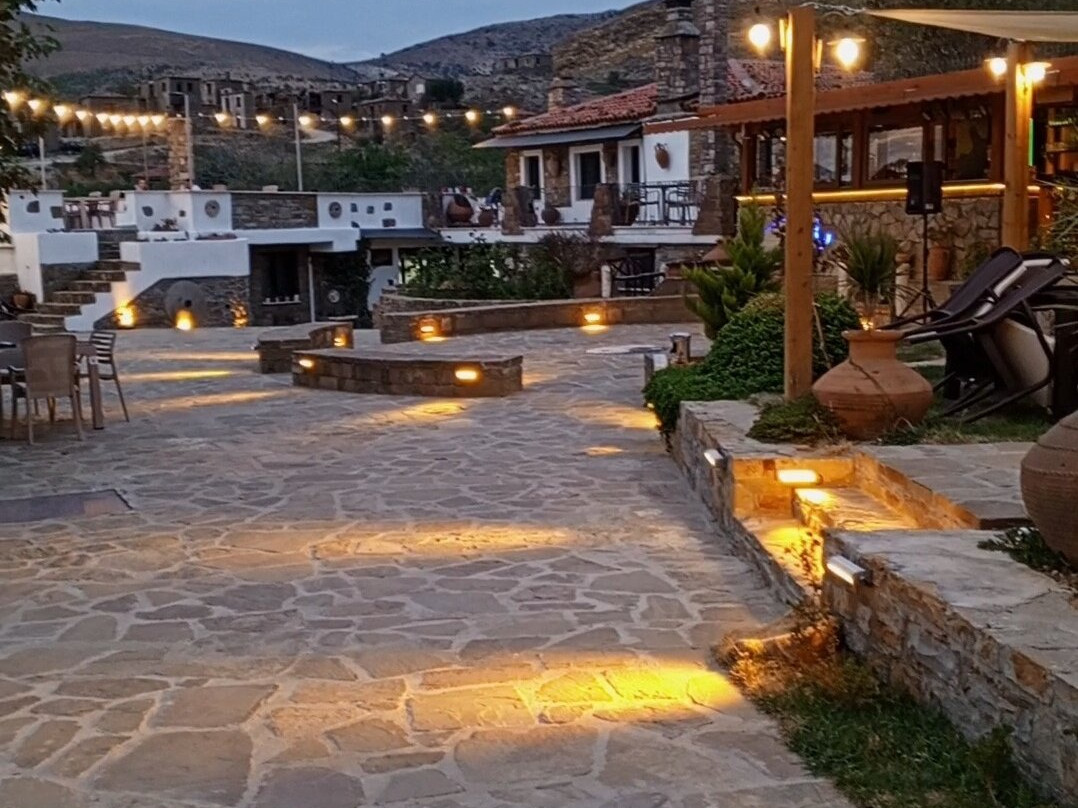 Areto Konak Otel (+15 )