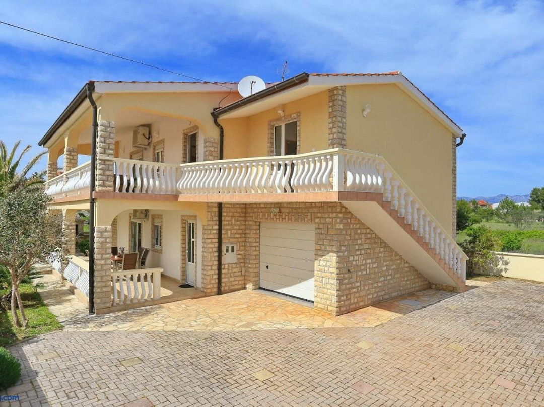 Apartments Jadro