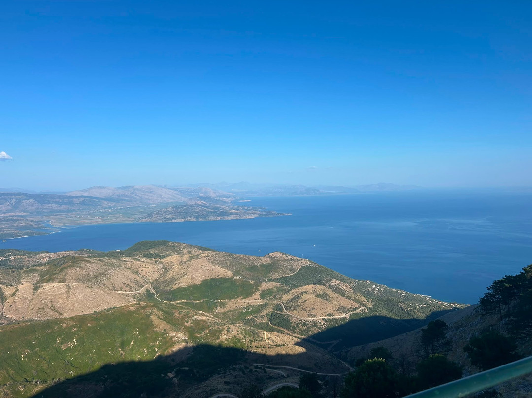 Pantokrator-Agios Matheos必去景点