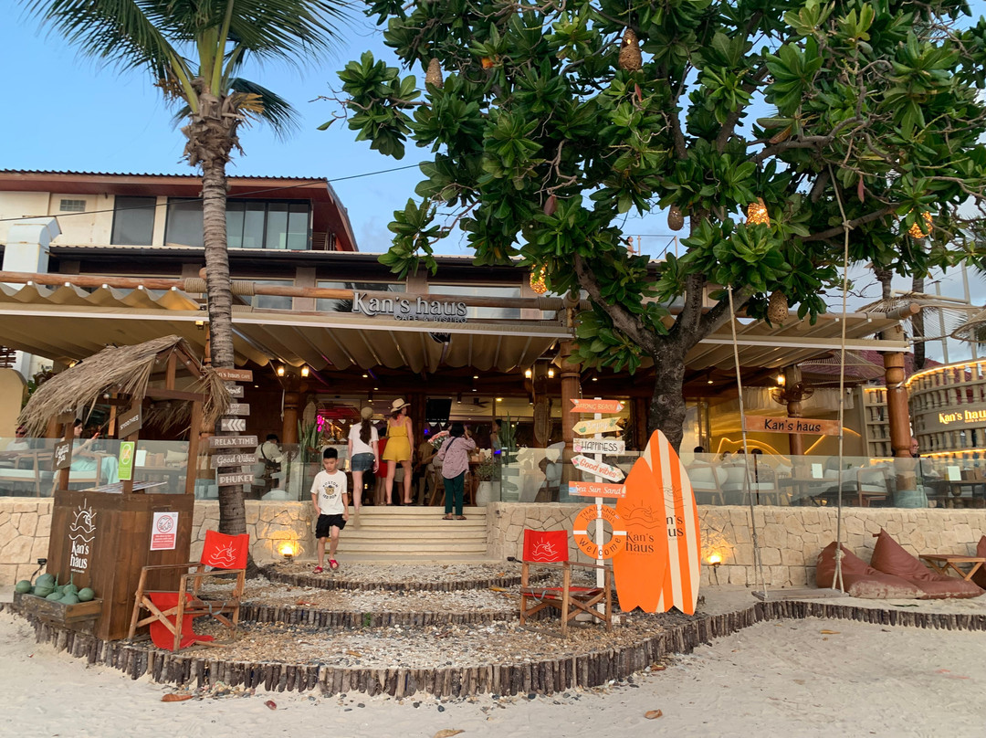 Kan's Haus Cafe & Bistro