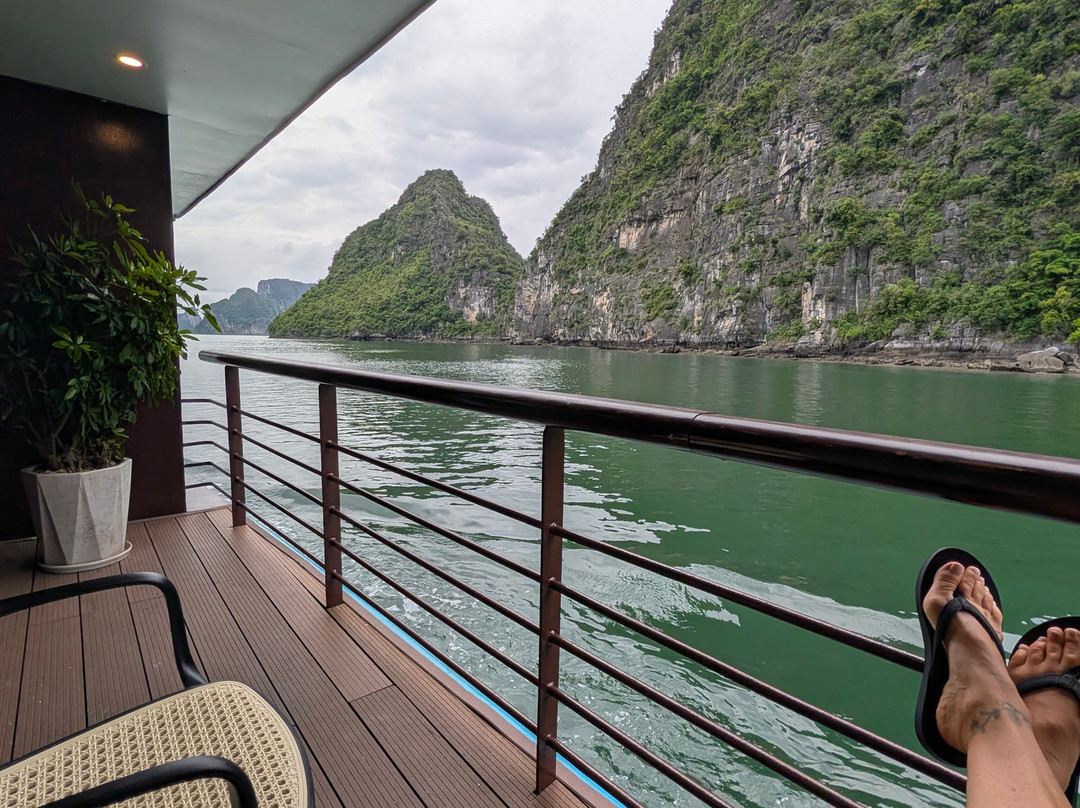 Halong Capella Cruise-海防必去景点