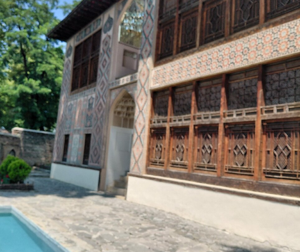 Palace of Shaki Khans-舍基必去景点