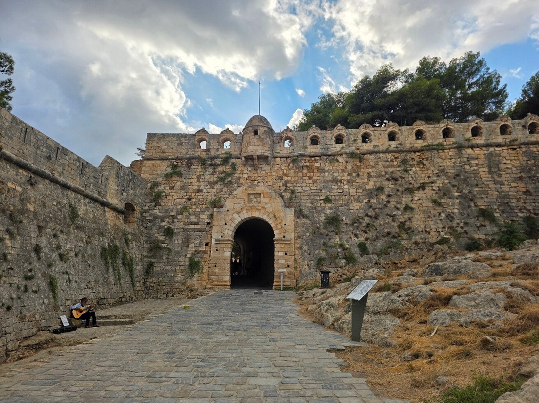 The Venetian Fortezza-雷斯蒙必去景点