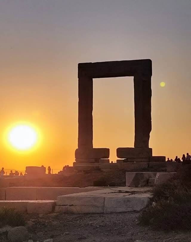 Seaclub Naxos Grand主图