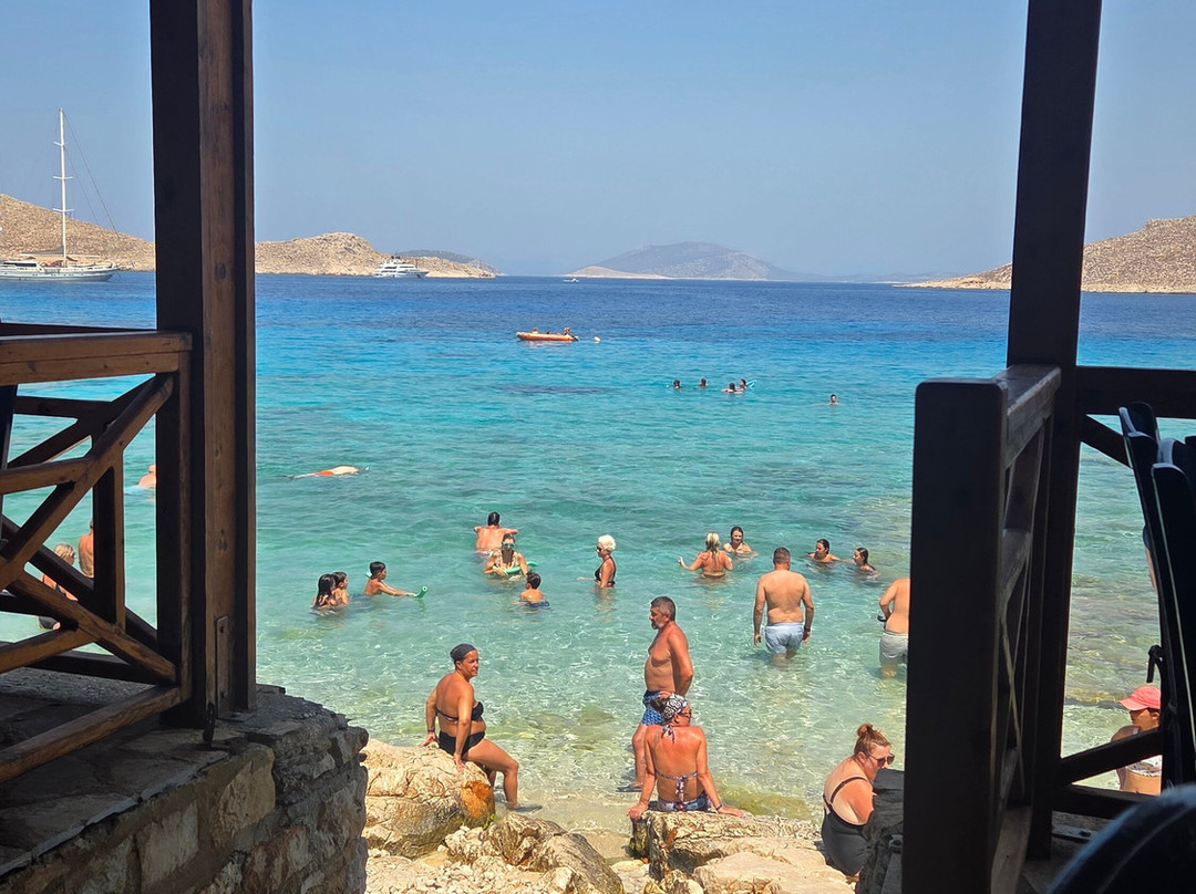 Ftenagia Beach-Halki必去景点