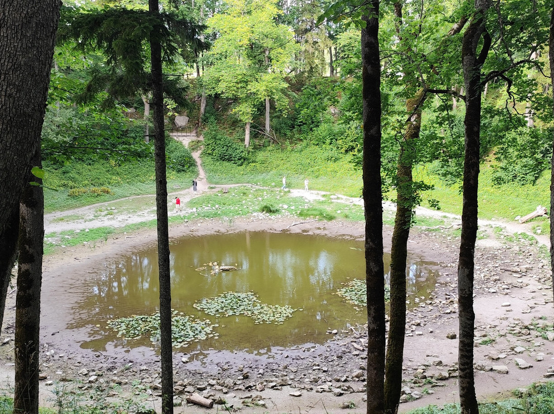 Kaali Meteorite Crater-Saaremaa必去景点