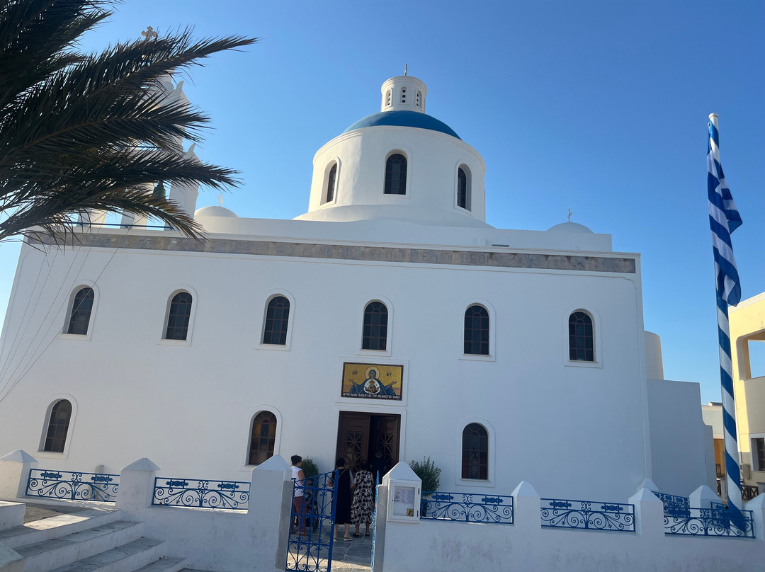3 Domes Viewpoint