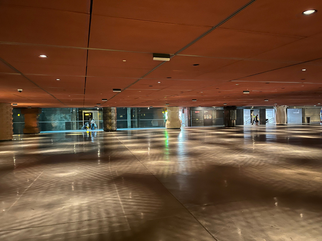 Azkuna Zentroa-毕尔巴鄂必去景点