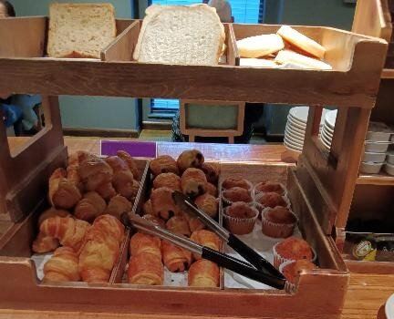 塞文欧克斯普瑞米尔酒店-旅行者