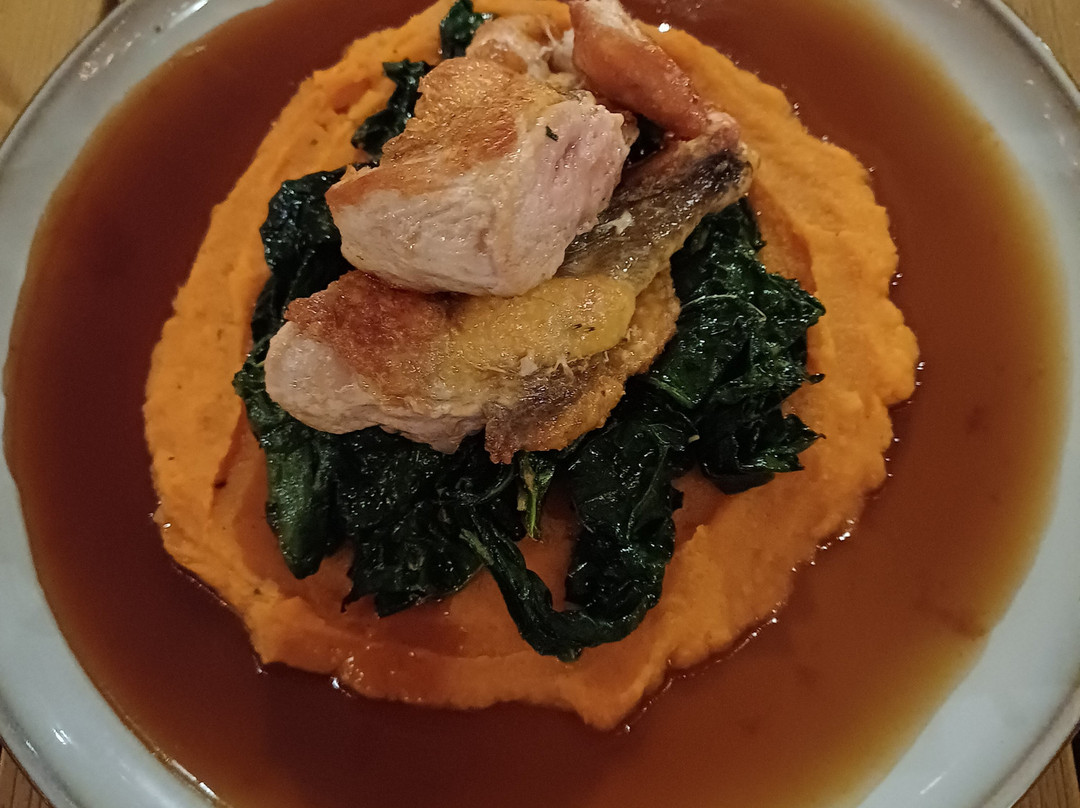 木匠阿姆斯酒店主图