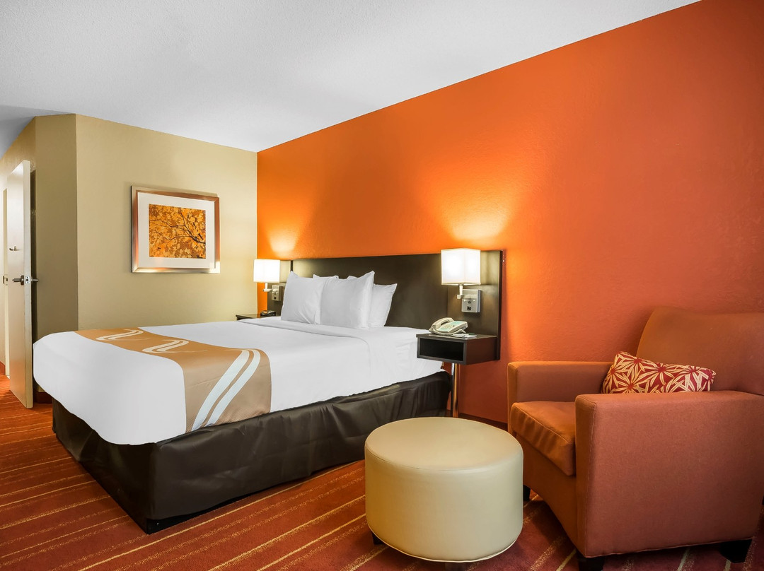 Holy Trinity酒店住宿-Quality Inn Phenix City Columbus