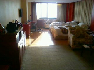 爱时特套房酒店主图