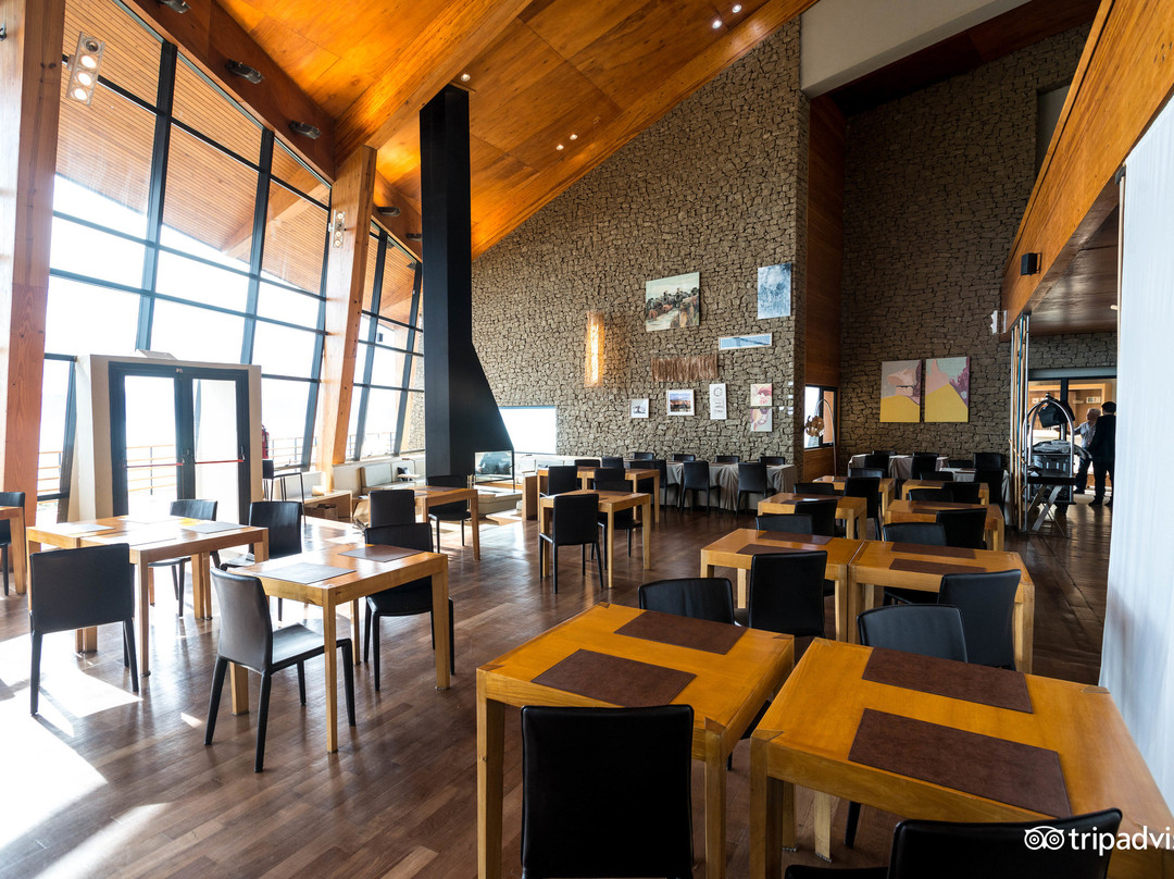 卡拉法特设计套房