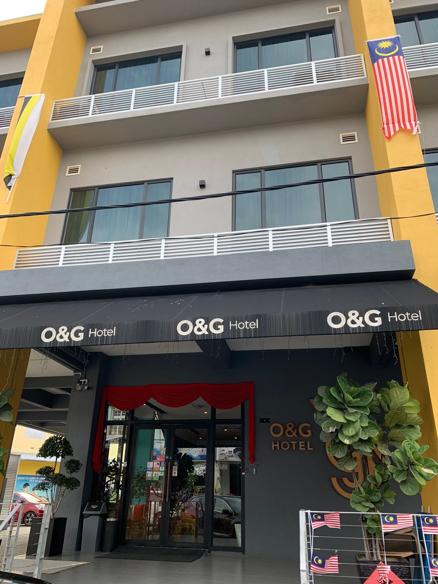 O&G Hotel Parit Buntar-官方
