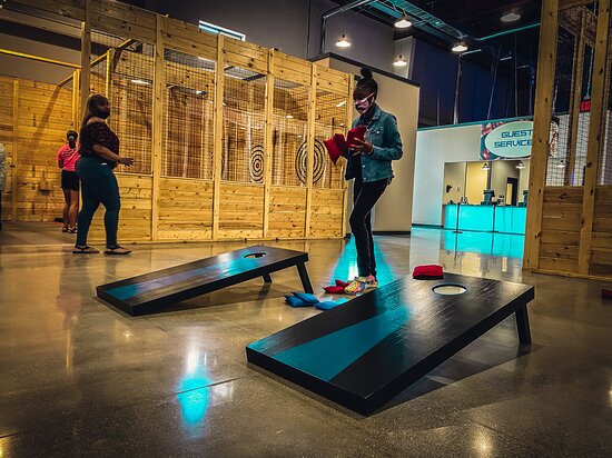 The Tailgate Garage-坎顿必去景点