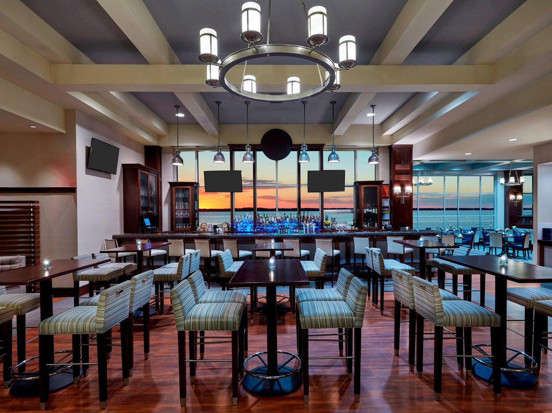 Sheraton Erie Bayfront Hotel主图