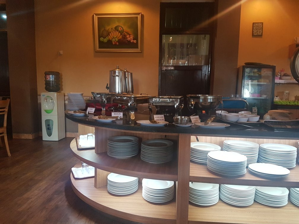 Hotel Setia Budi主图