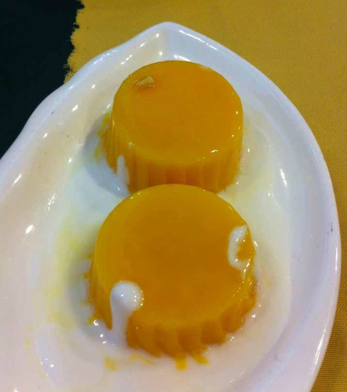 屋启港式甜品店