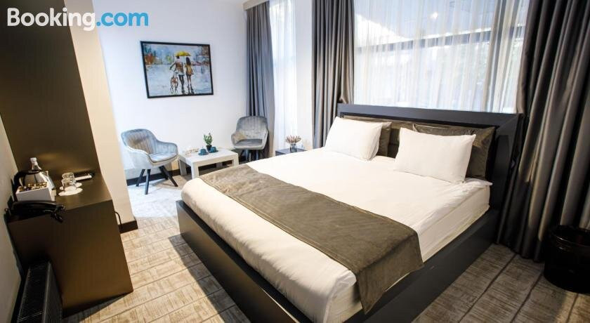 The Phoenix Boutique Hotel主图