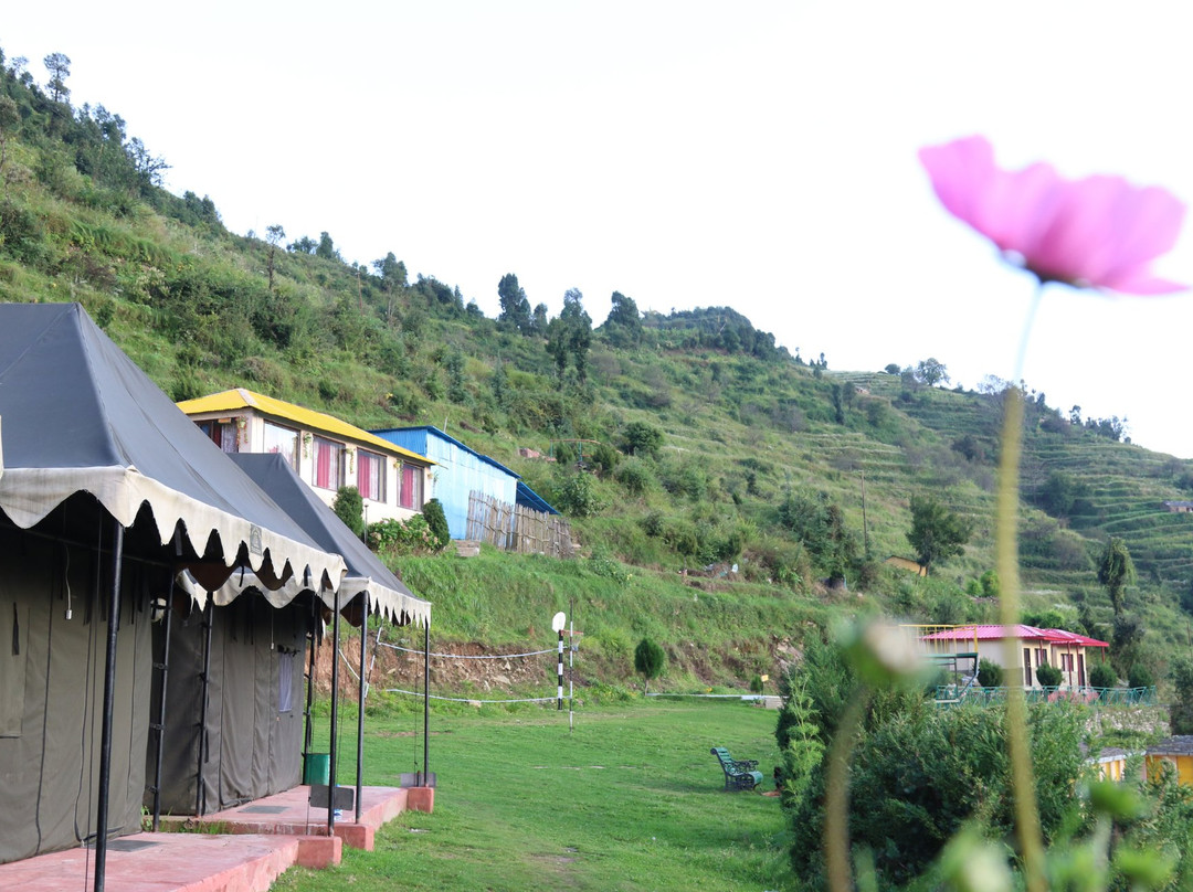 Whispering Pines Himalayan Retreat