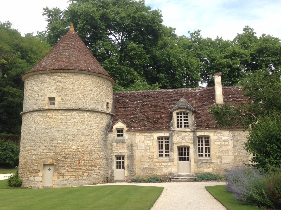 Saint-Martin-de-Fontenay旅游攻略图片