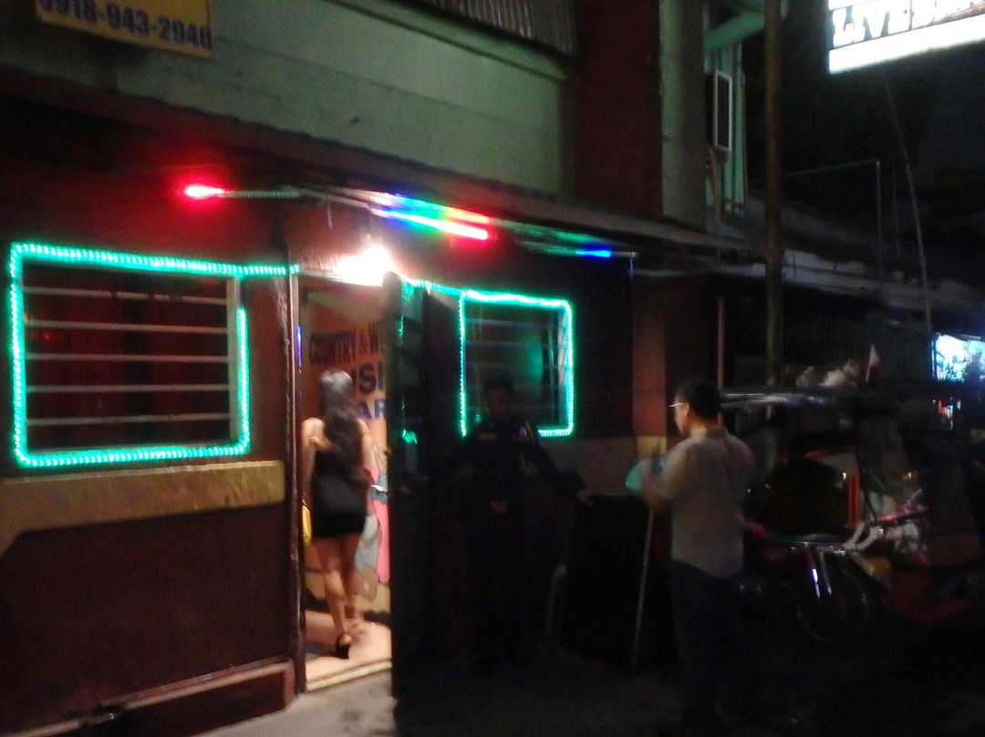 Mabalacat旅游景点-Midnight Rodeo