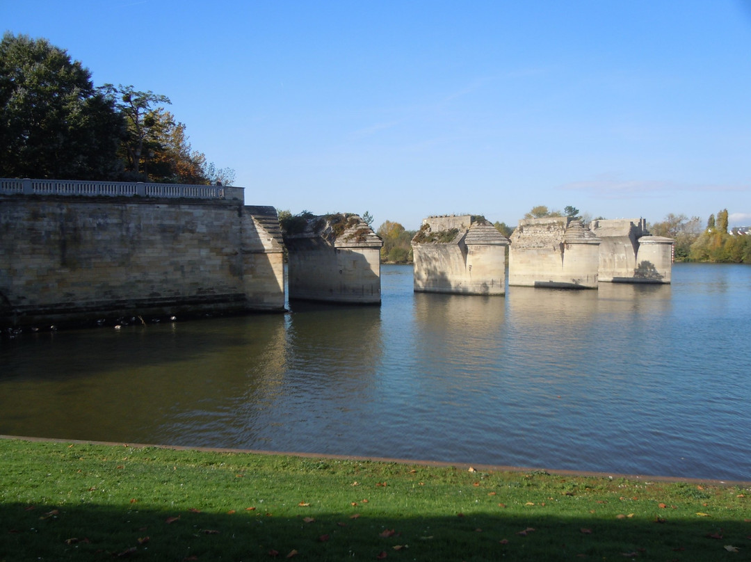 Ancien Pont de Poissy景点图片