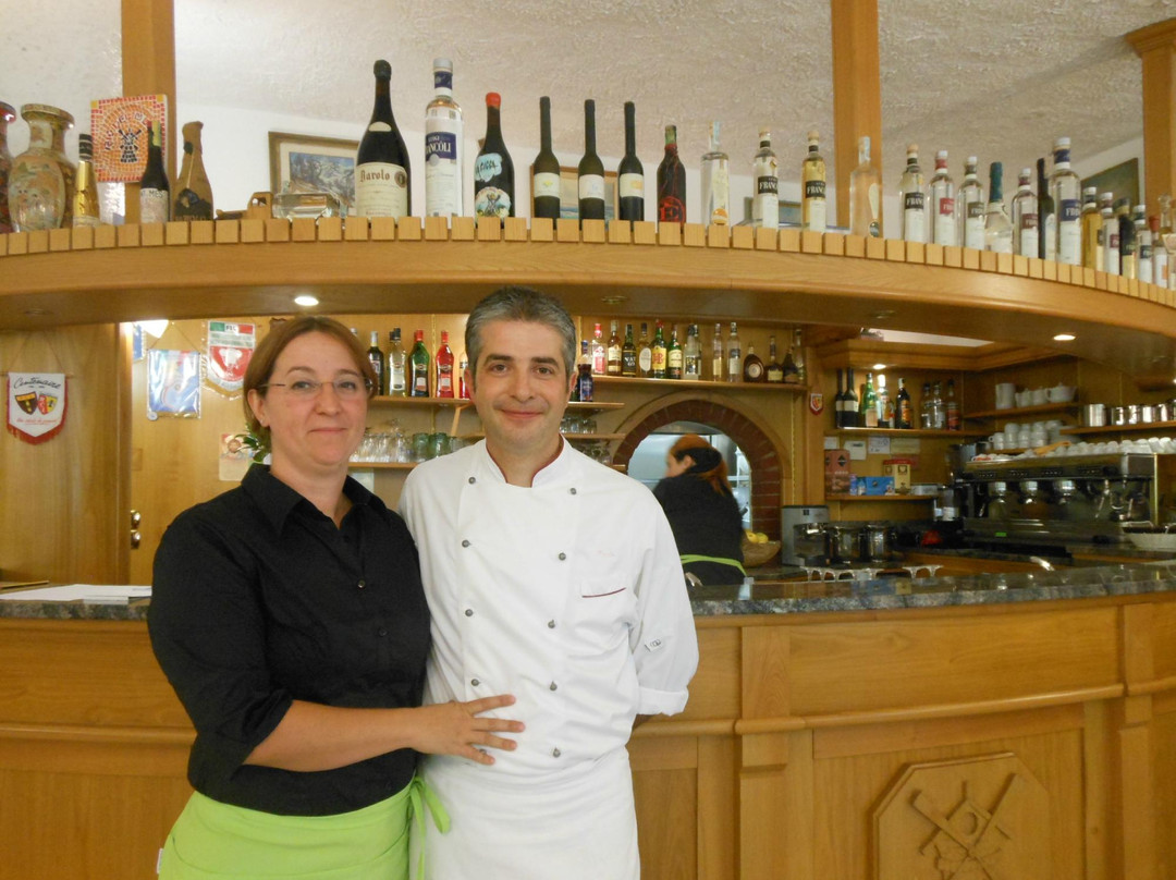 Rocchetta Nervina餐馆和美食-Rio del Mulino Restaurant